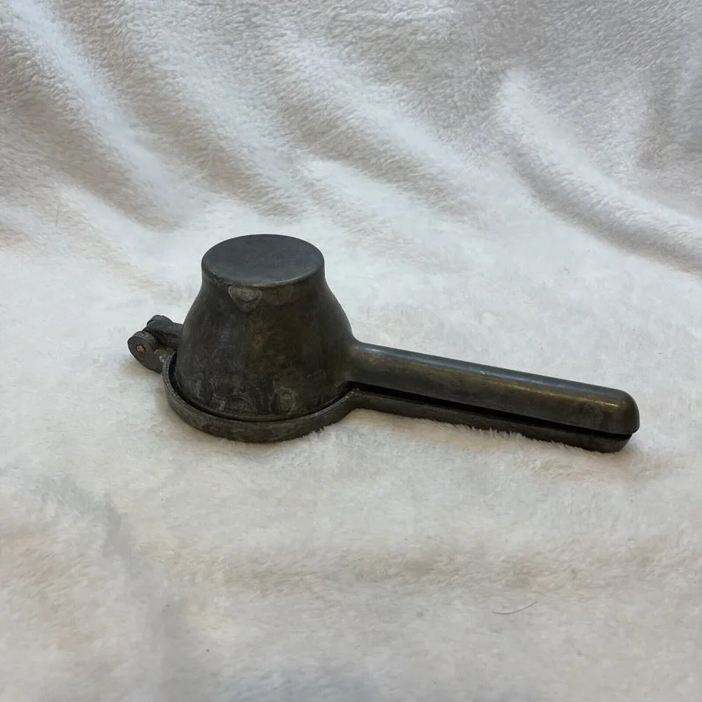 Vintage Cast Aluminum Juicer, marked Made in Italy‎